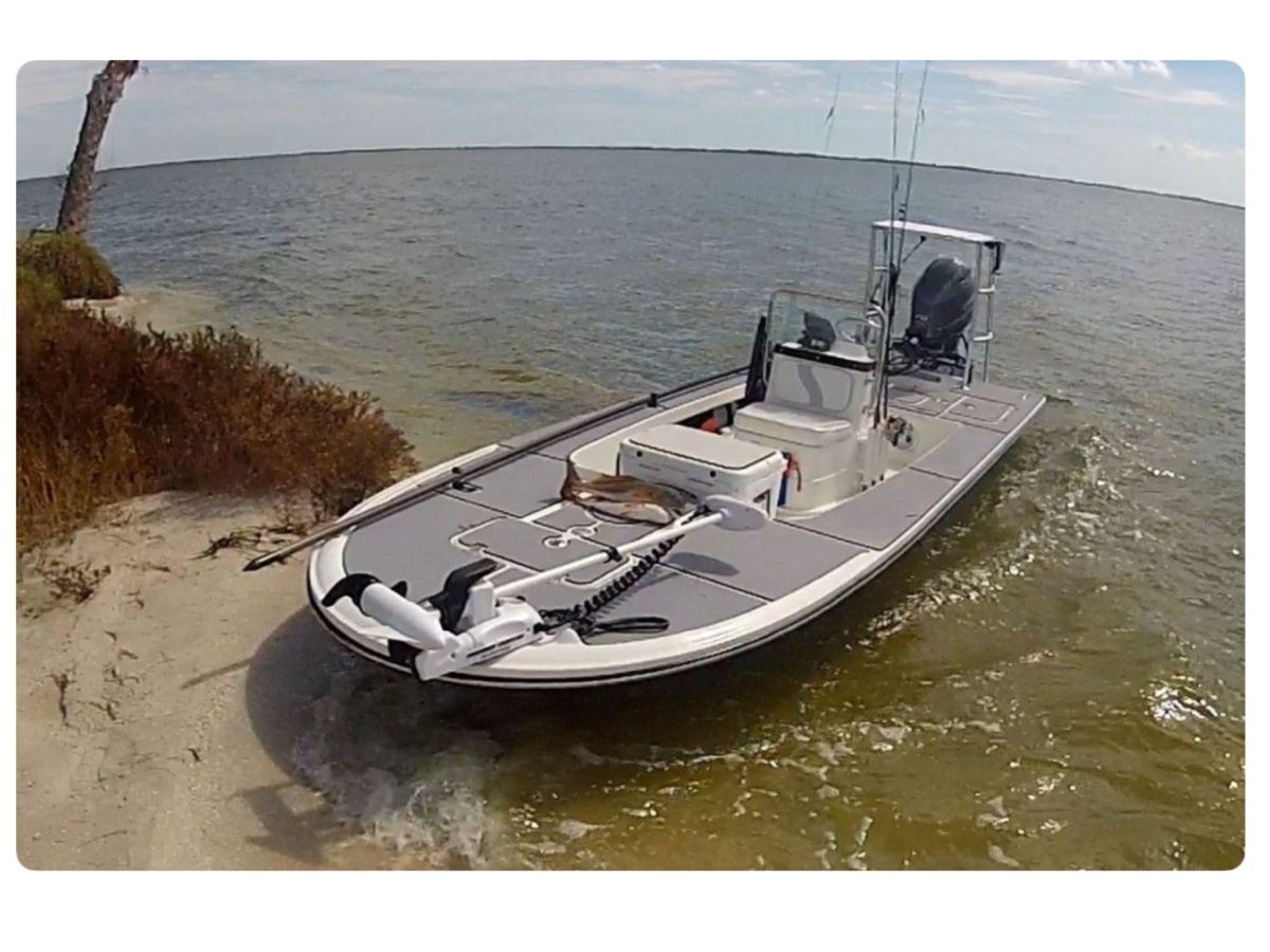 Лодка Спайдер 420