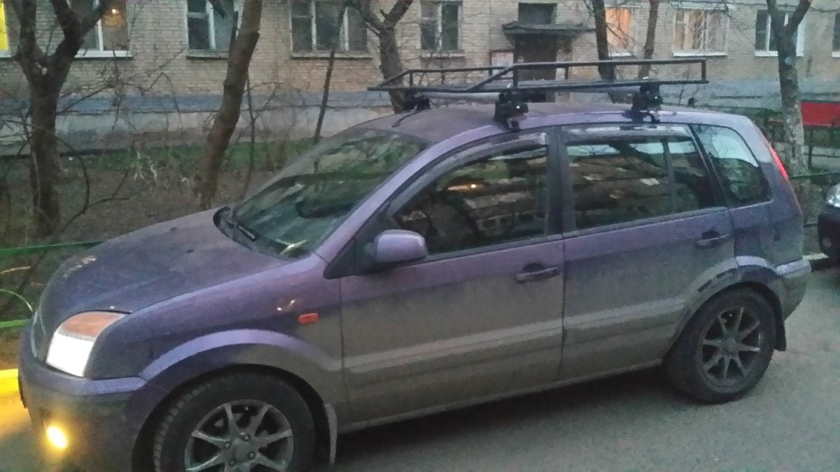 Багажник на Форд Фьюжн 1.6