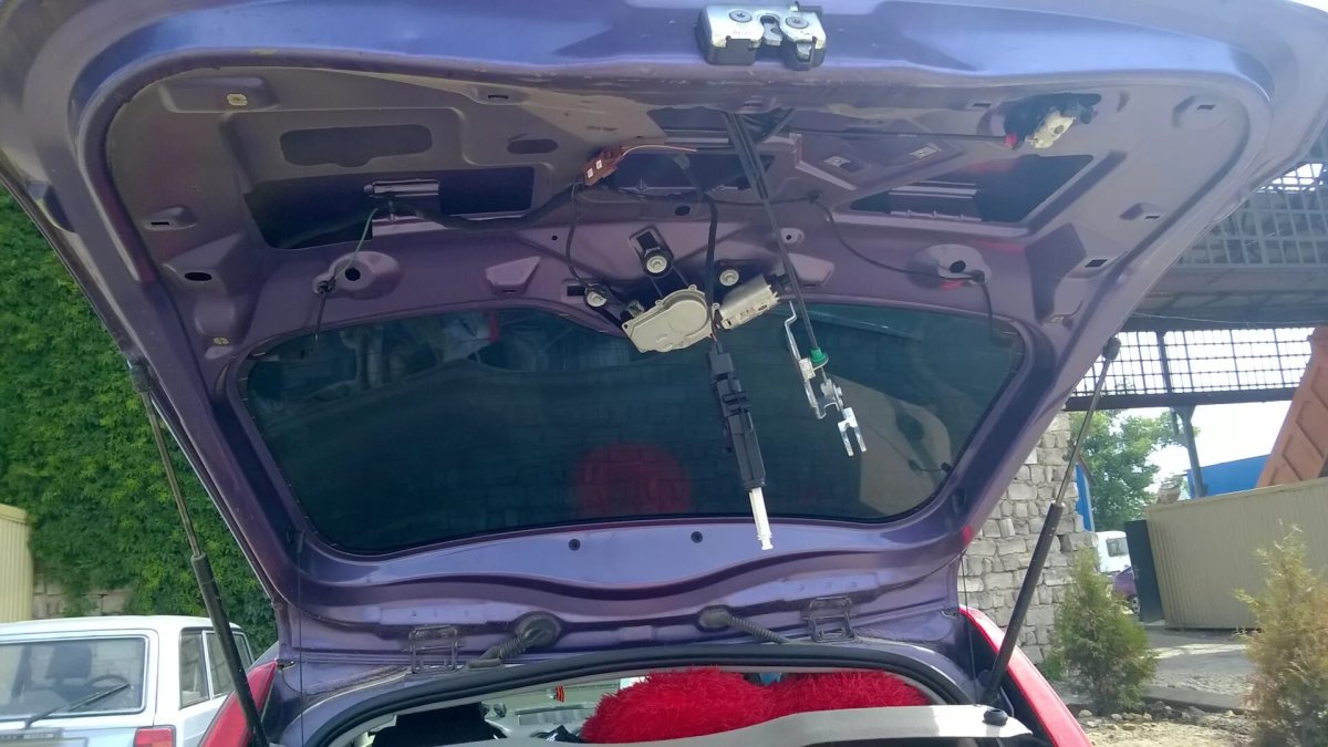 Крышка багажника Форд Фьюжн