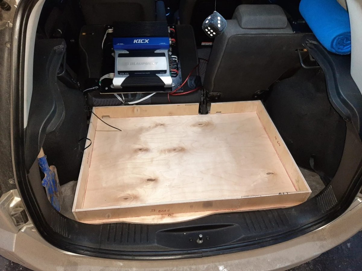 Пол багажника Мондео 3