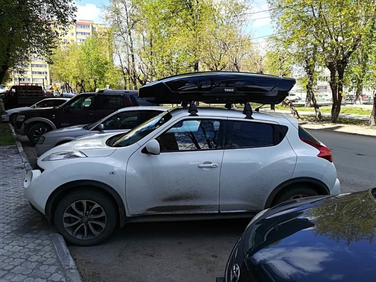 Nissan Juke автобокс