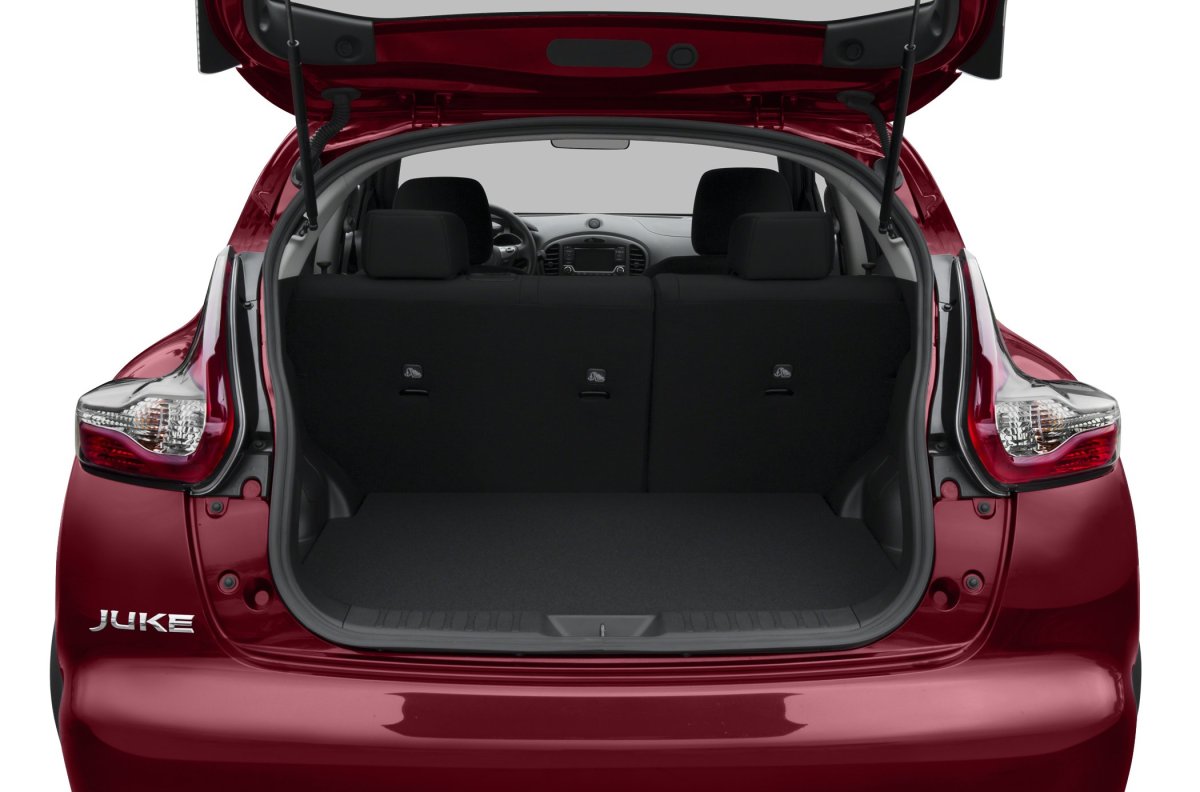 Nissan Juke 1.6 2013 багажник