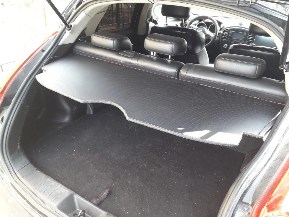 Полка багажника Ниссан Жук 2012