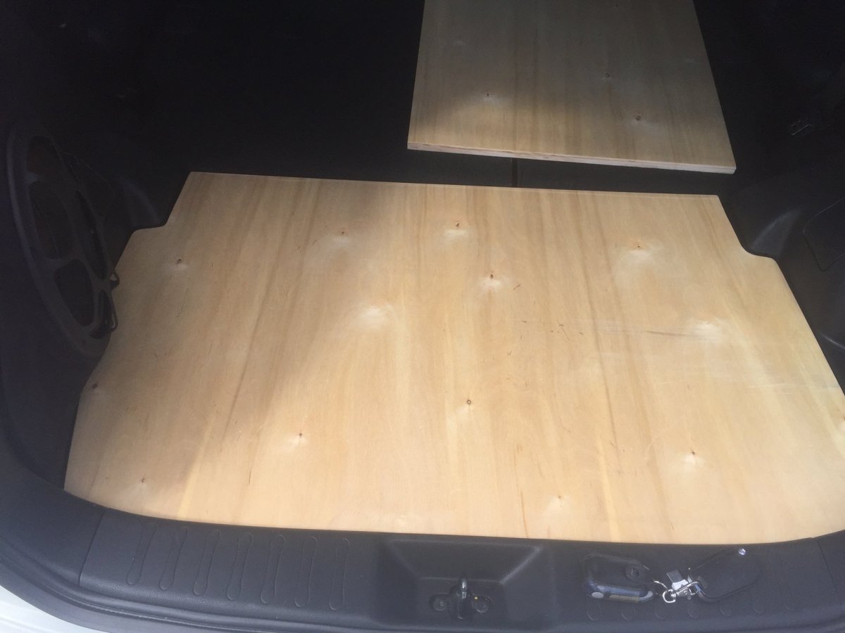 Полка в багажник Ниссан Террано 2015