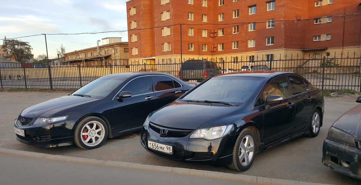 Honda Civic 8 и Honda Accord 7