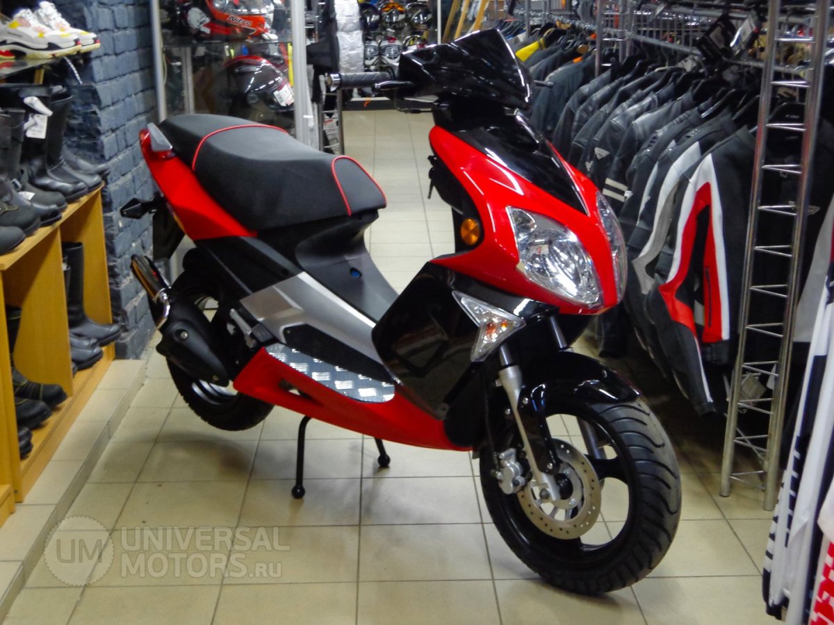Aprilia SR 1.200 SF
