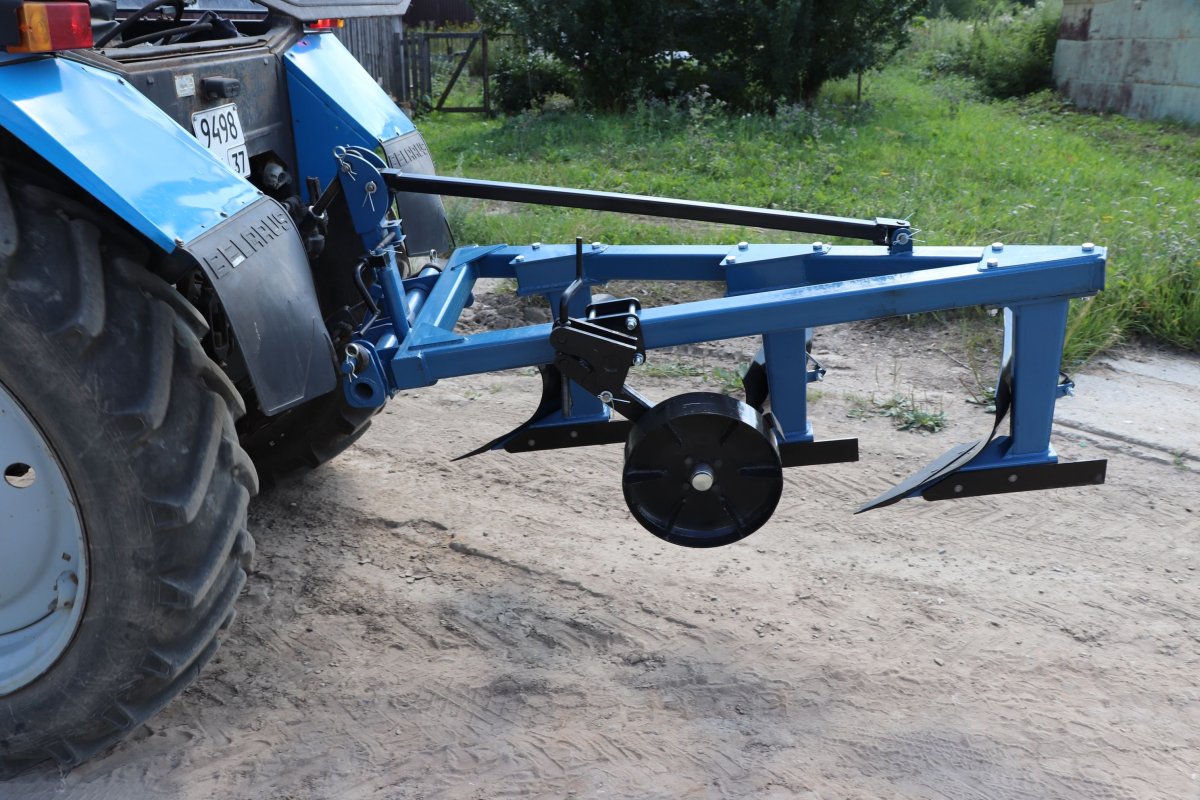 Плуг палехагромаш 2 на 25