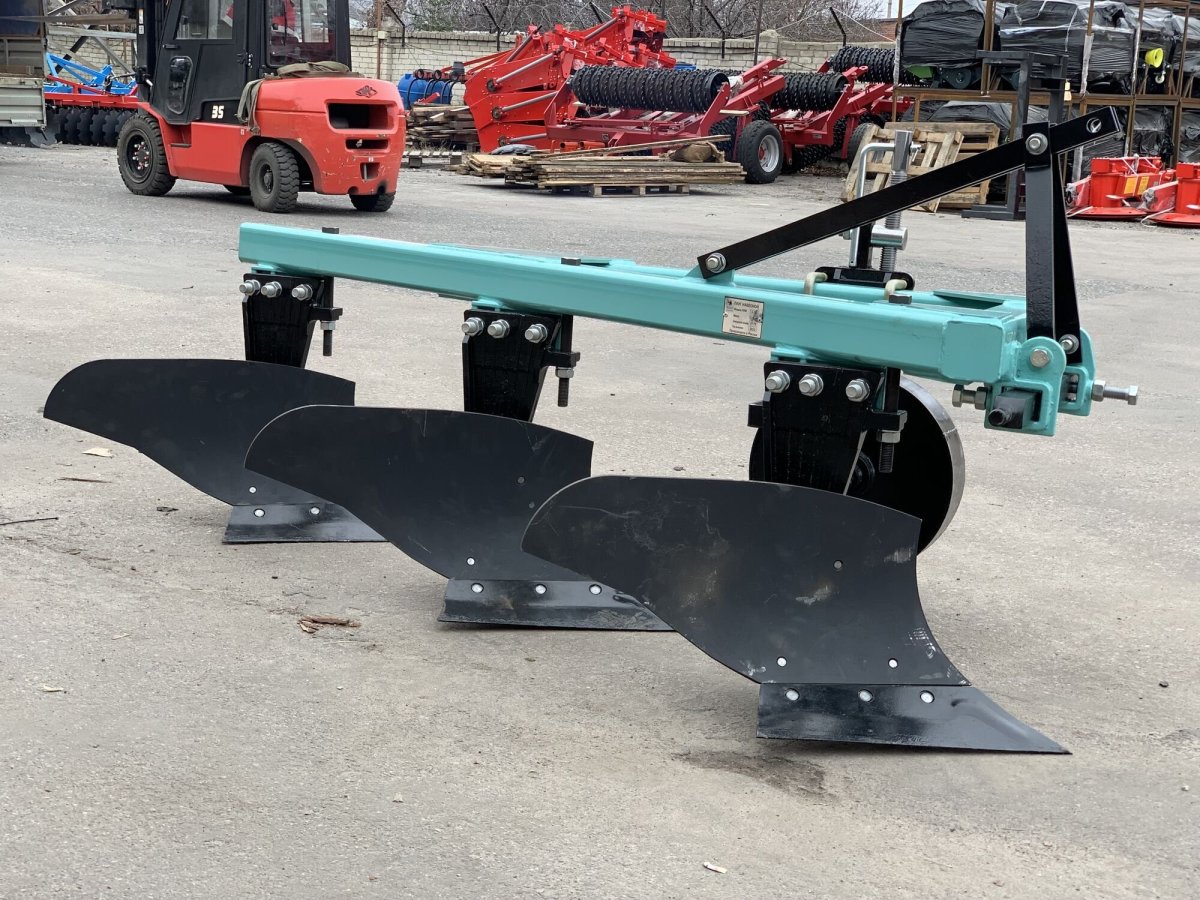 Покажи 1 2 трехкорпусные плуги купить