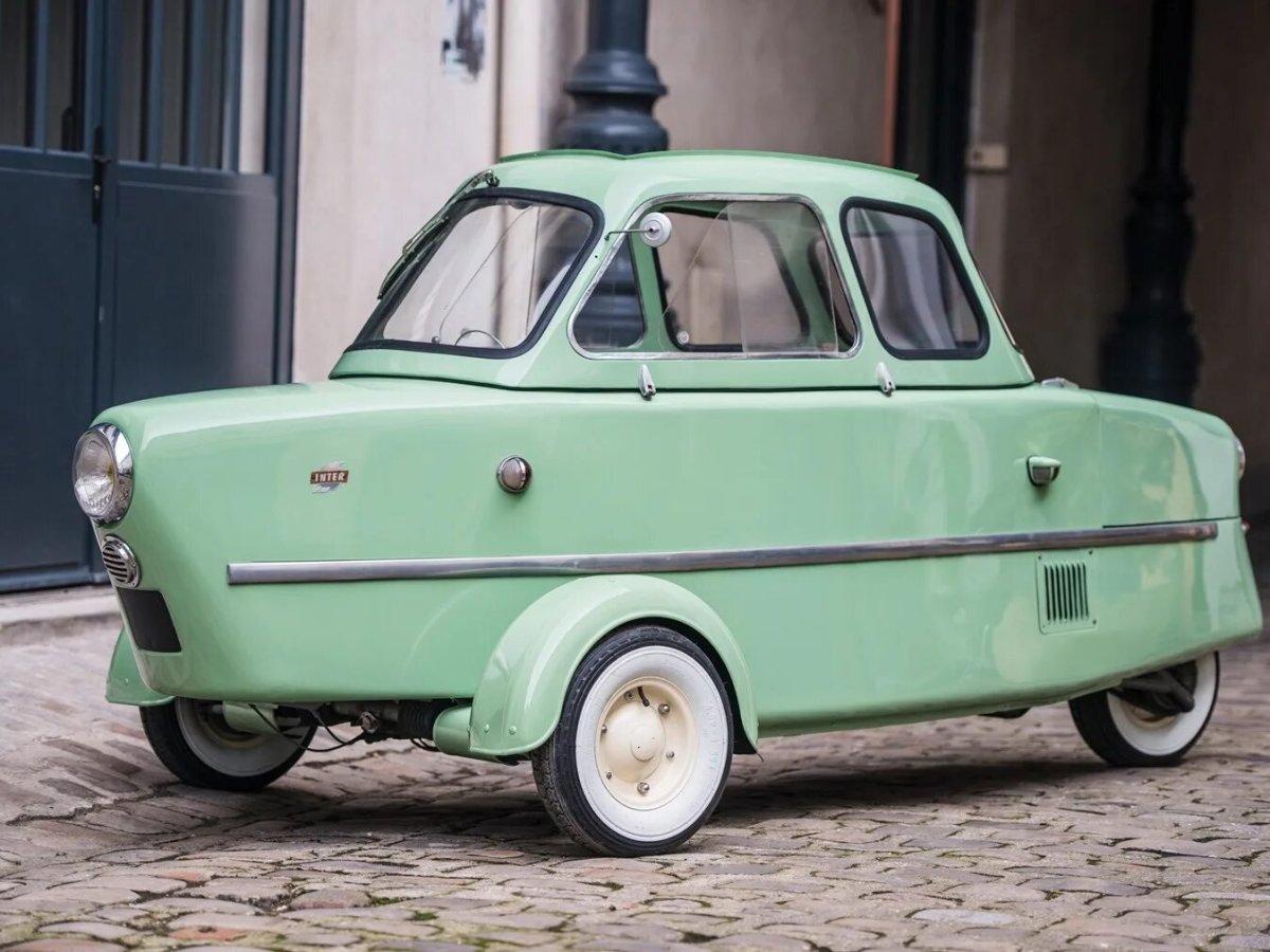 Машина мотоколяска инвалидка