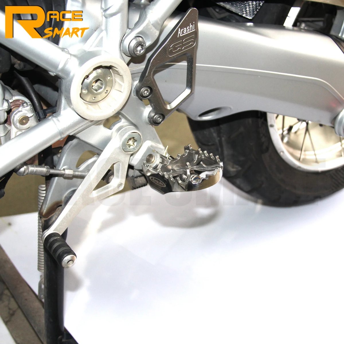 Подножка поворотная