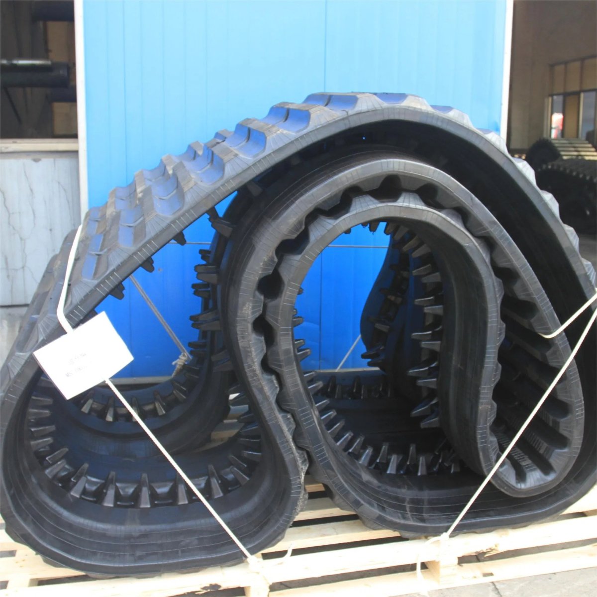 Резиновые гусеницы ширина