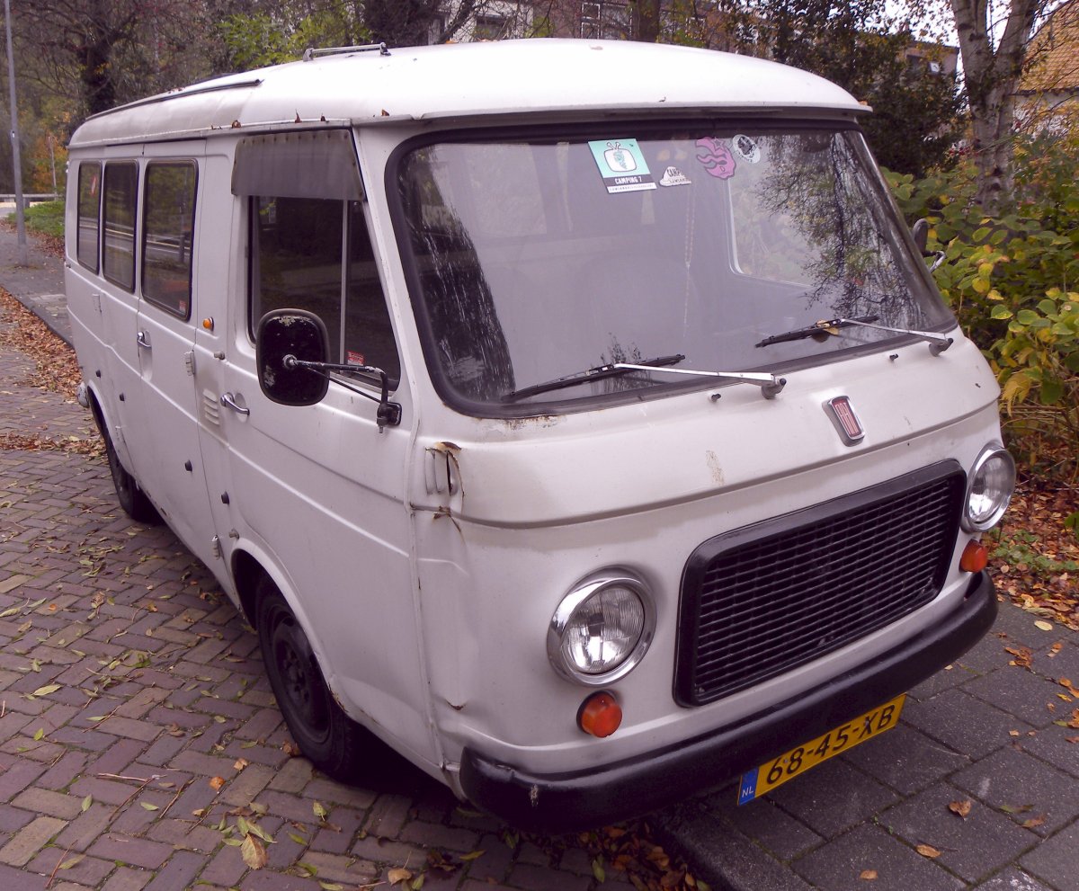 Фиат 238 салон