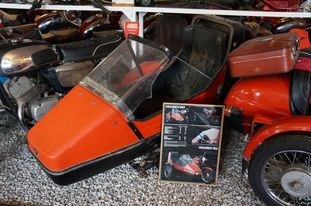 Коляска велорекс 700