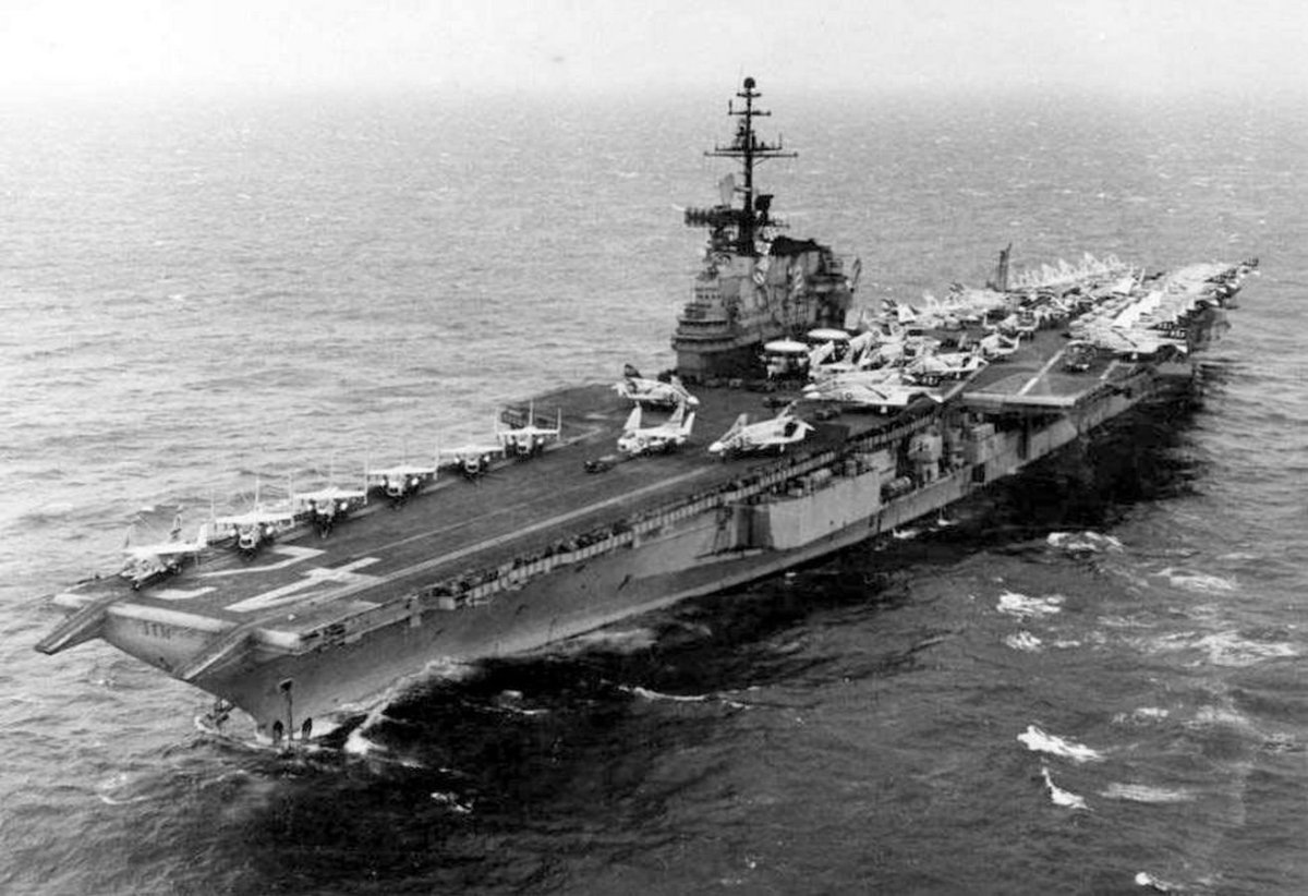 Авианосец 2 мировой