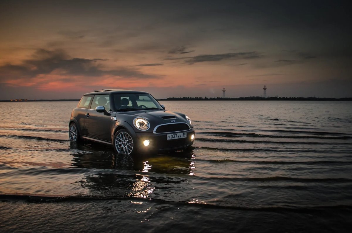 Mini Cooper лето
