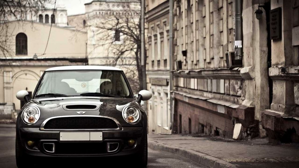 Машина мини Купер