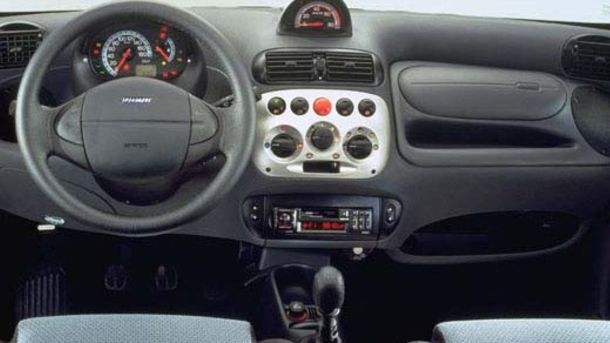 Фиат Добло 2001 салон