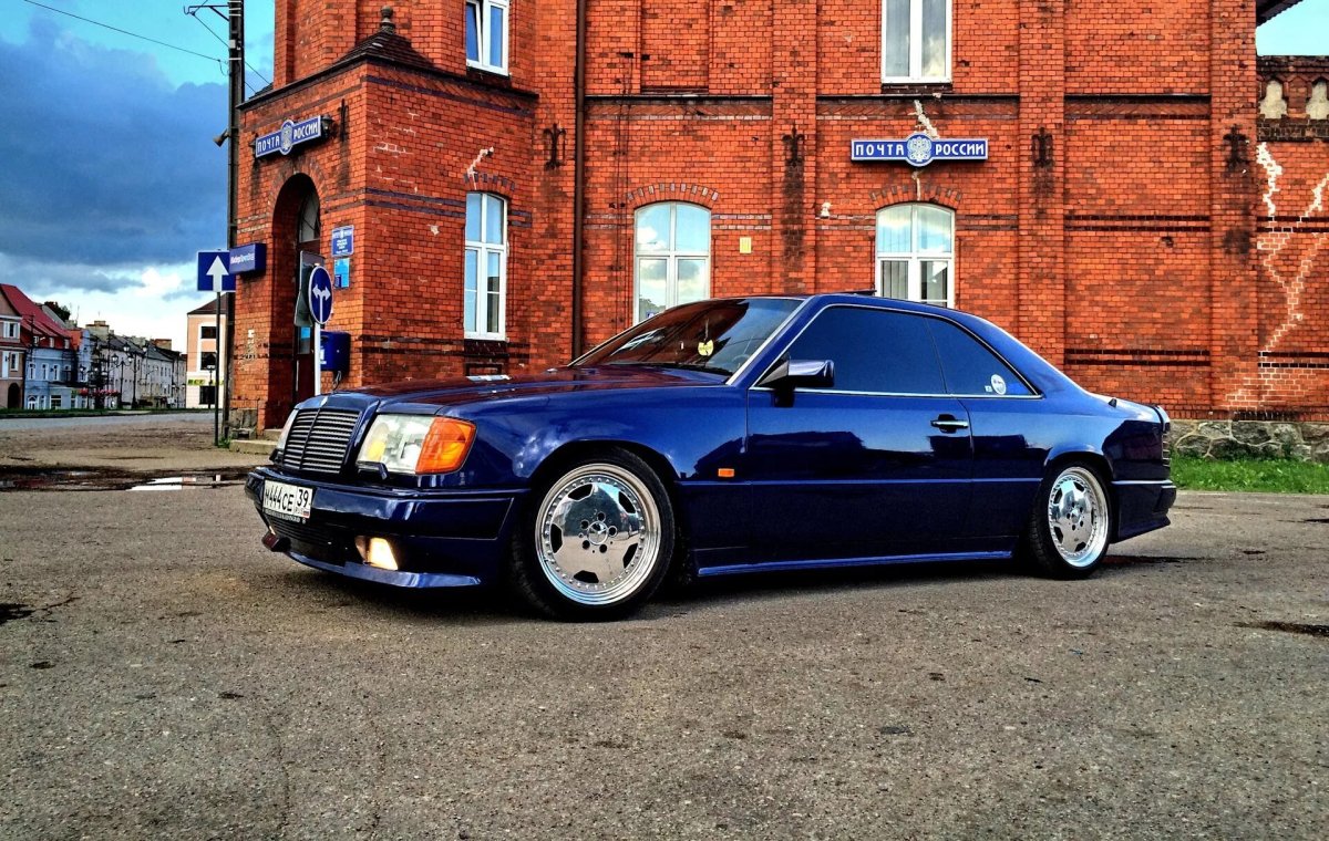 Mercedes Benz w124 Coupe AMG