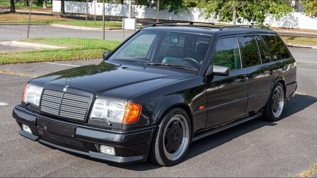 Мерседес 124 универсал AMG