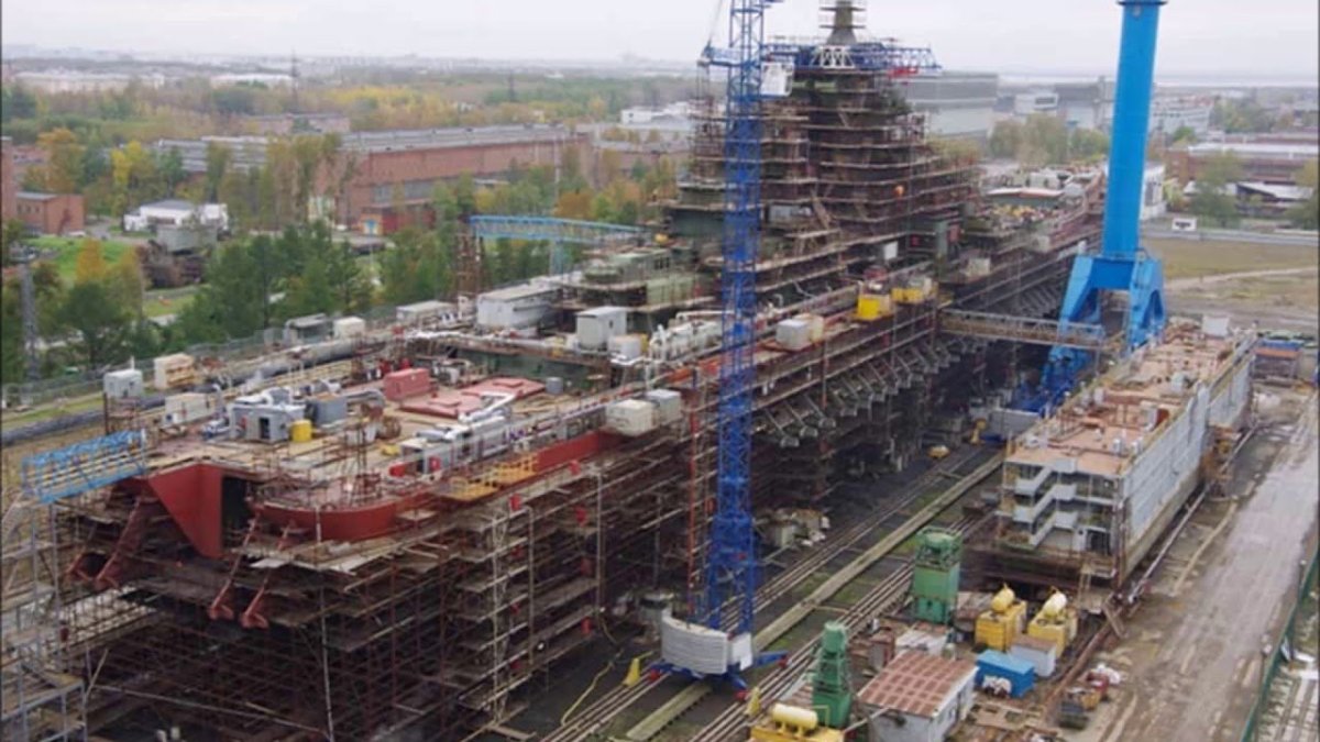 Адмирал Нахимов Севмаш