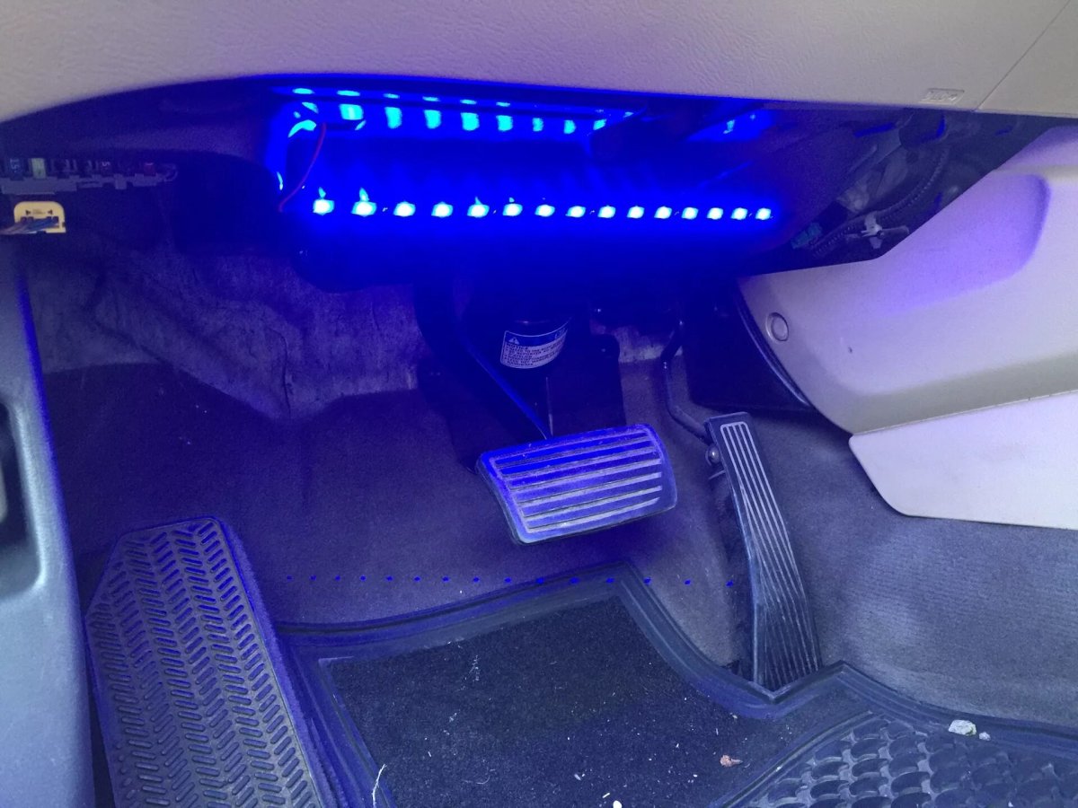 Подсветка ног Honda Civic 4d