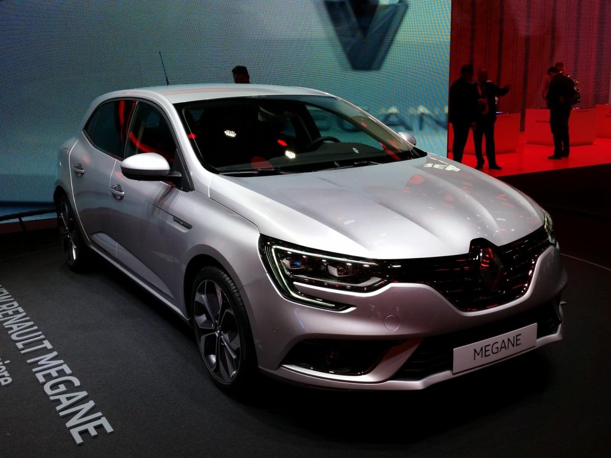 Рено Меган 2023