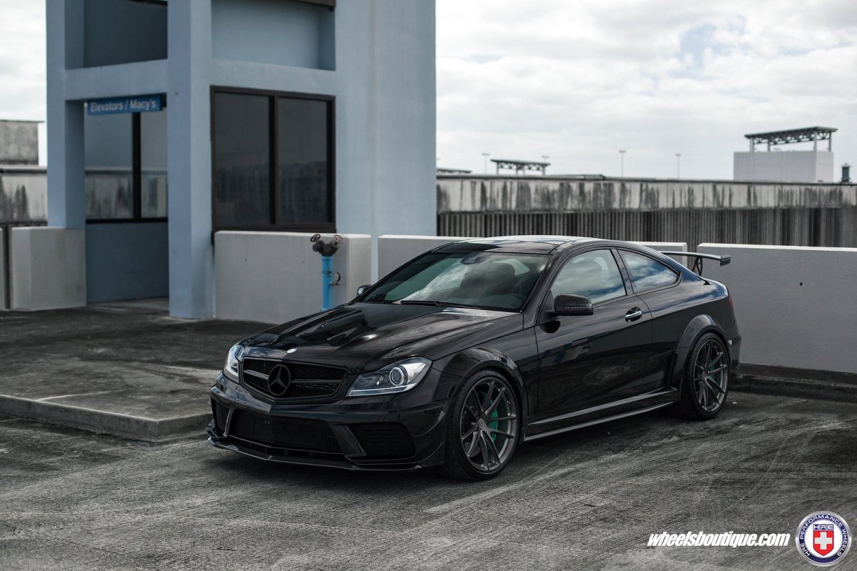 C63 AMG Black Edition