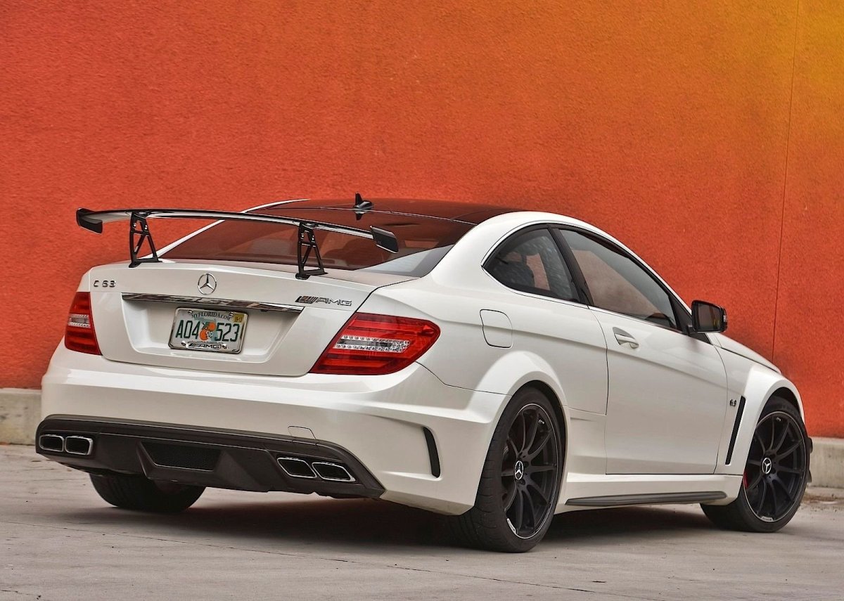 Mercedes Benz c63 AMG Coupe 2014
