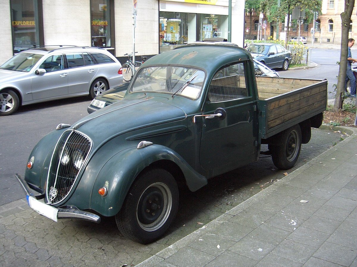 Peugeot 202 Pickup