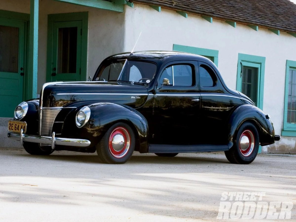 Ford Deluxe Coupe 1940