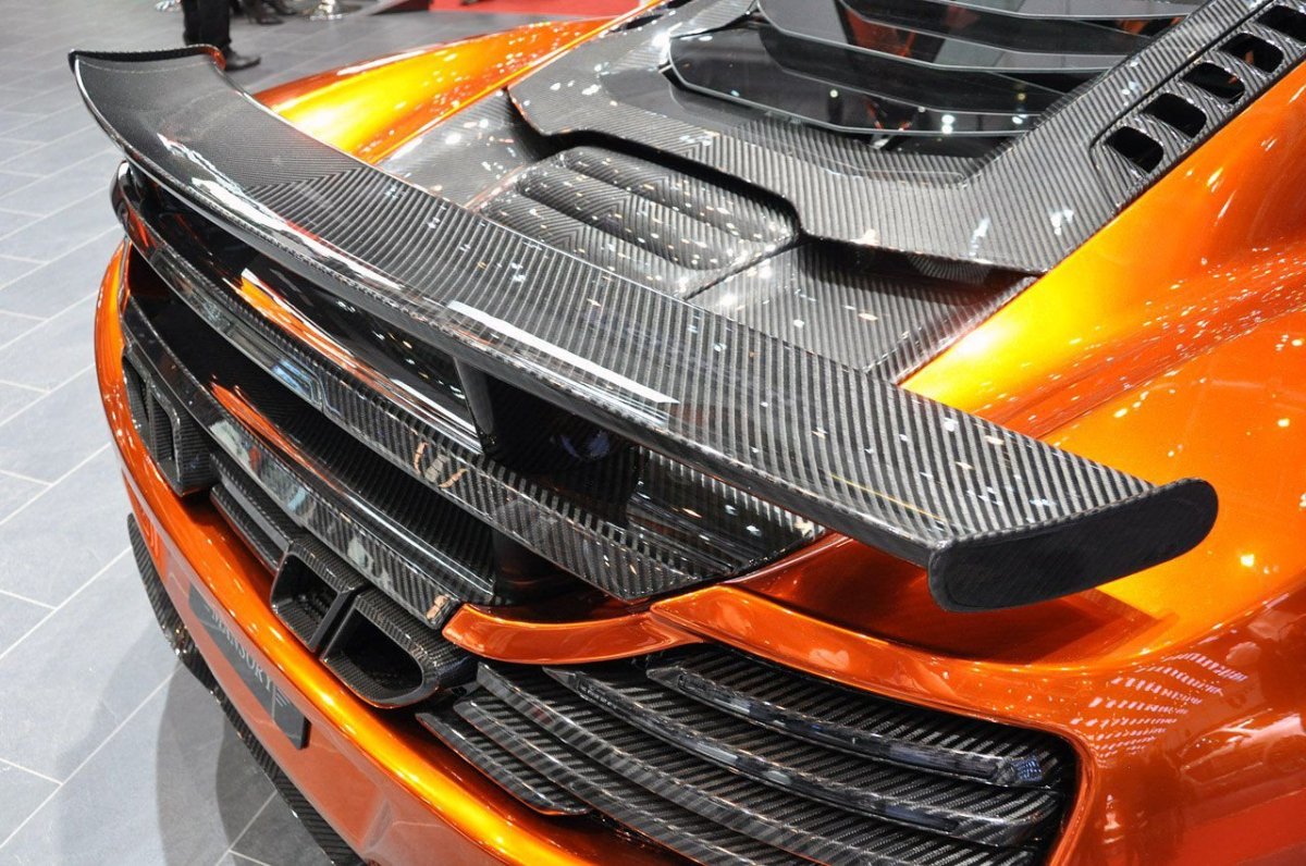 Карбоновый монокок Макларен