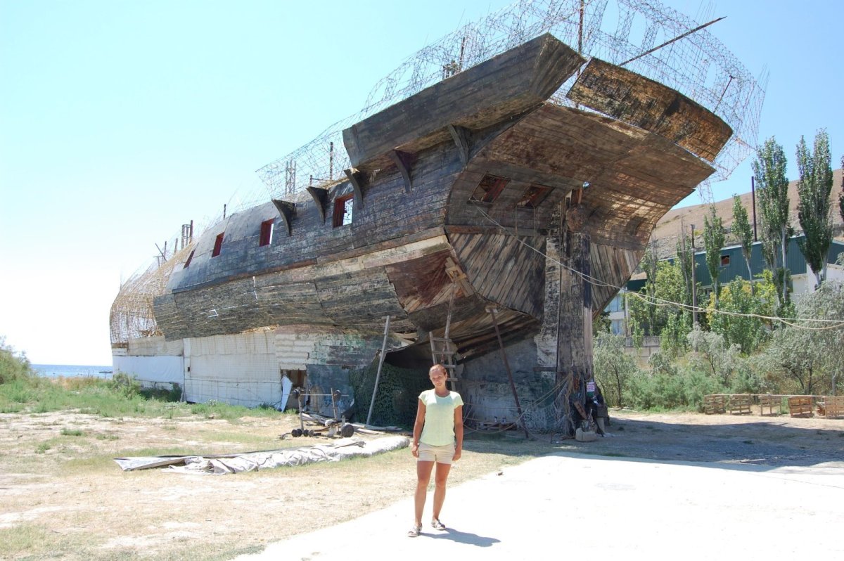 Мыс Меганом теплоход князь Багратион