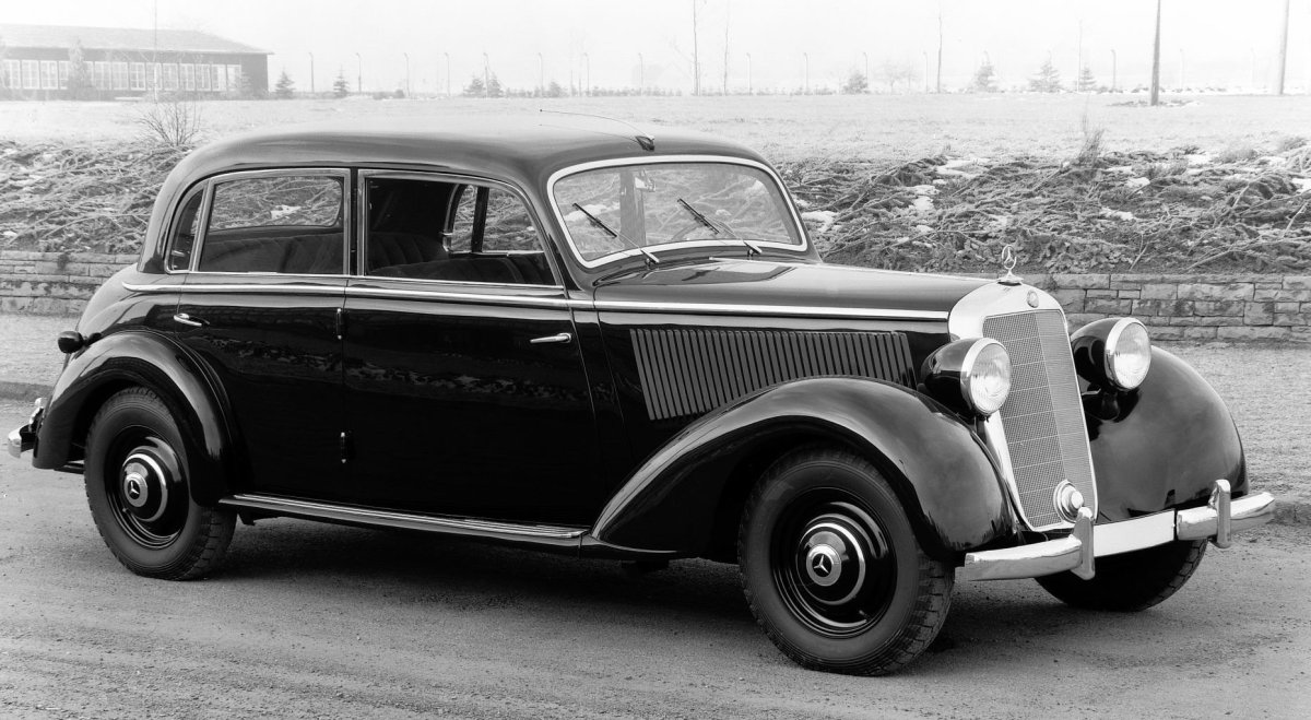 Мерседес Штирлица Mercedes-Benz 230