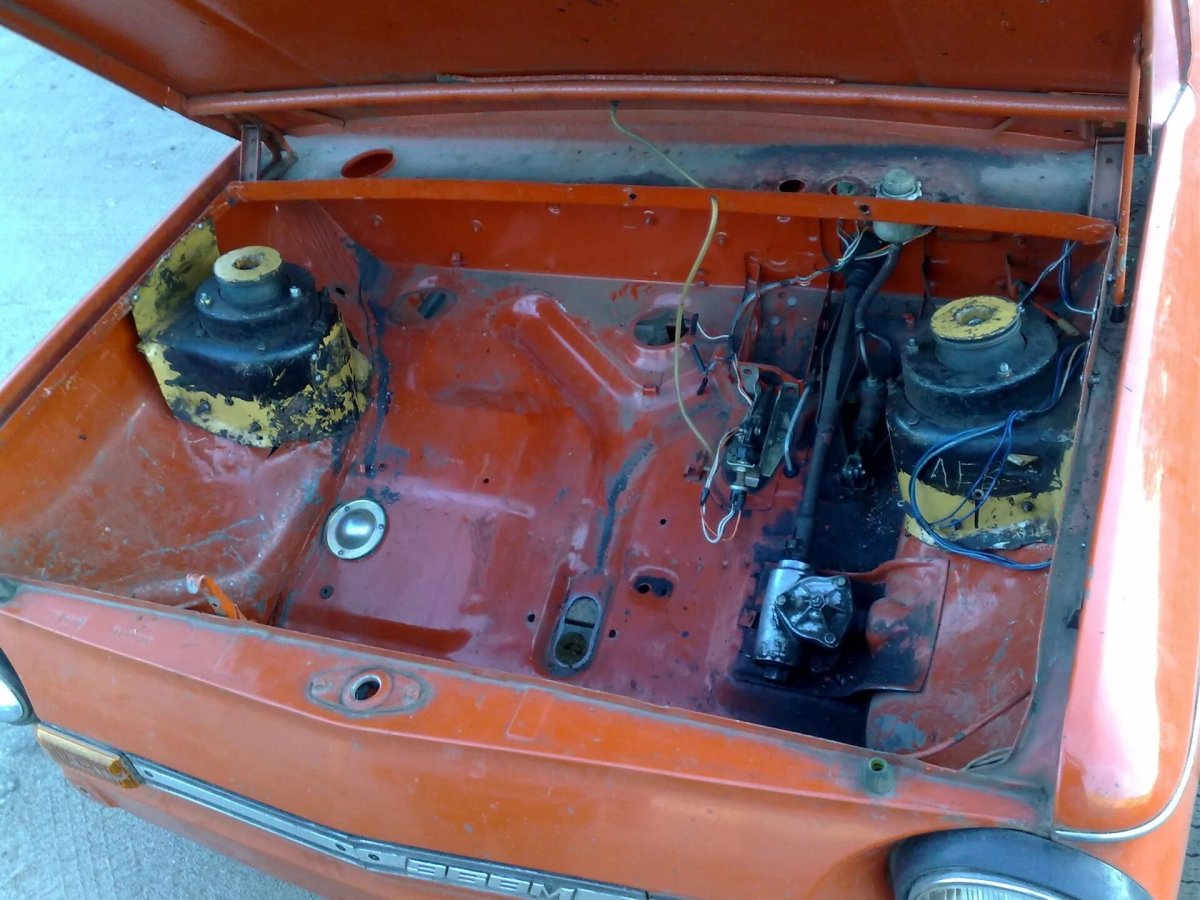 Запорожец 968м багажник