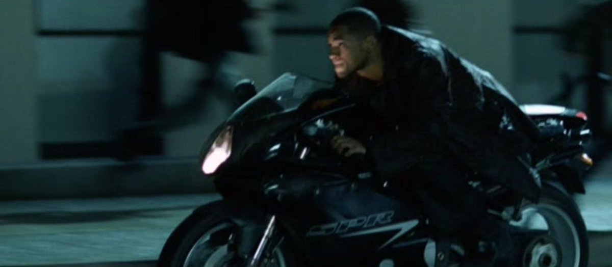 Байк Уилл Смит я робот