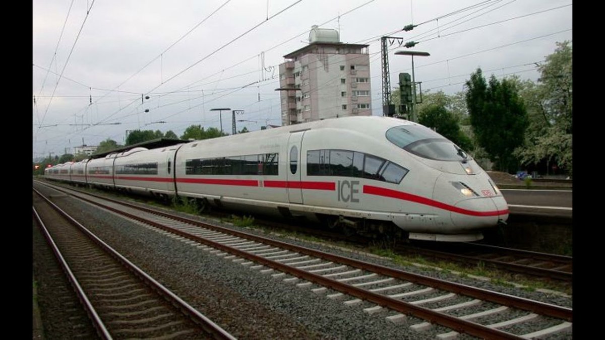 Сапсан поезд