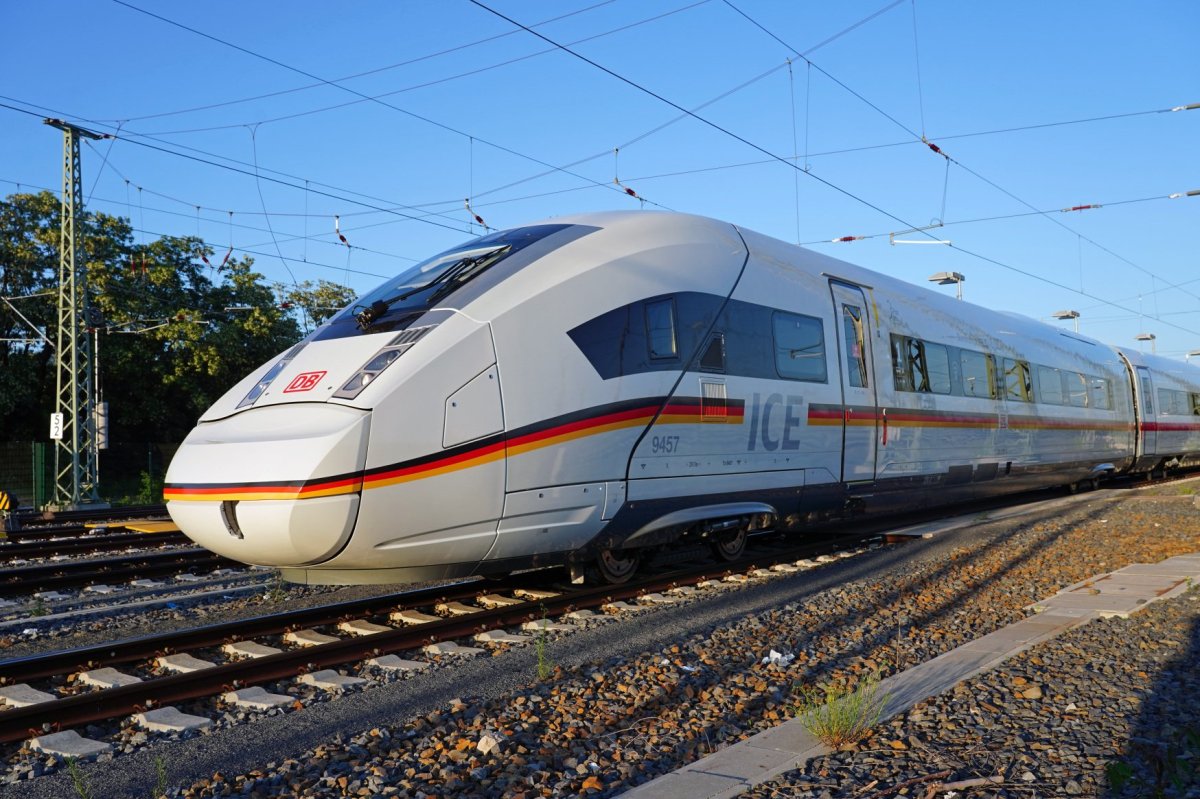 Немецкие скоростные поезда