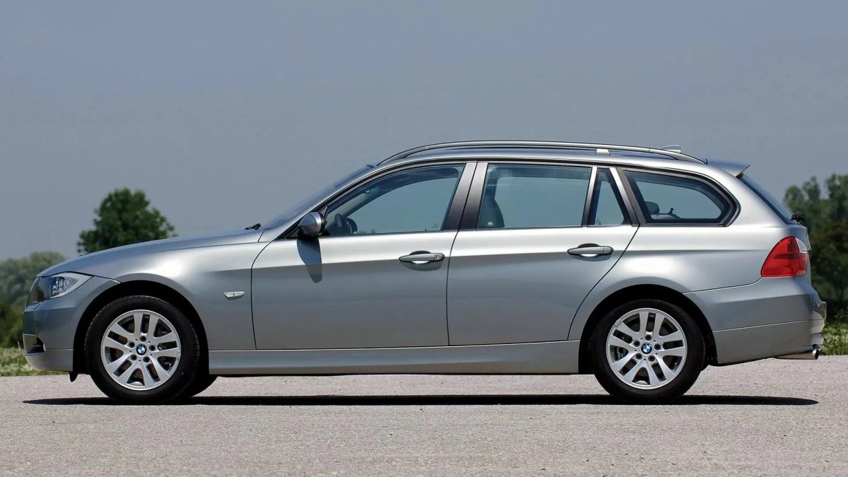 БМВ 3 универсал е 91