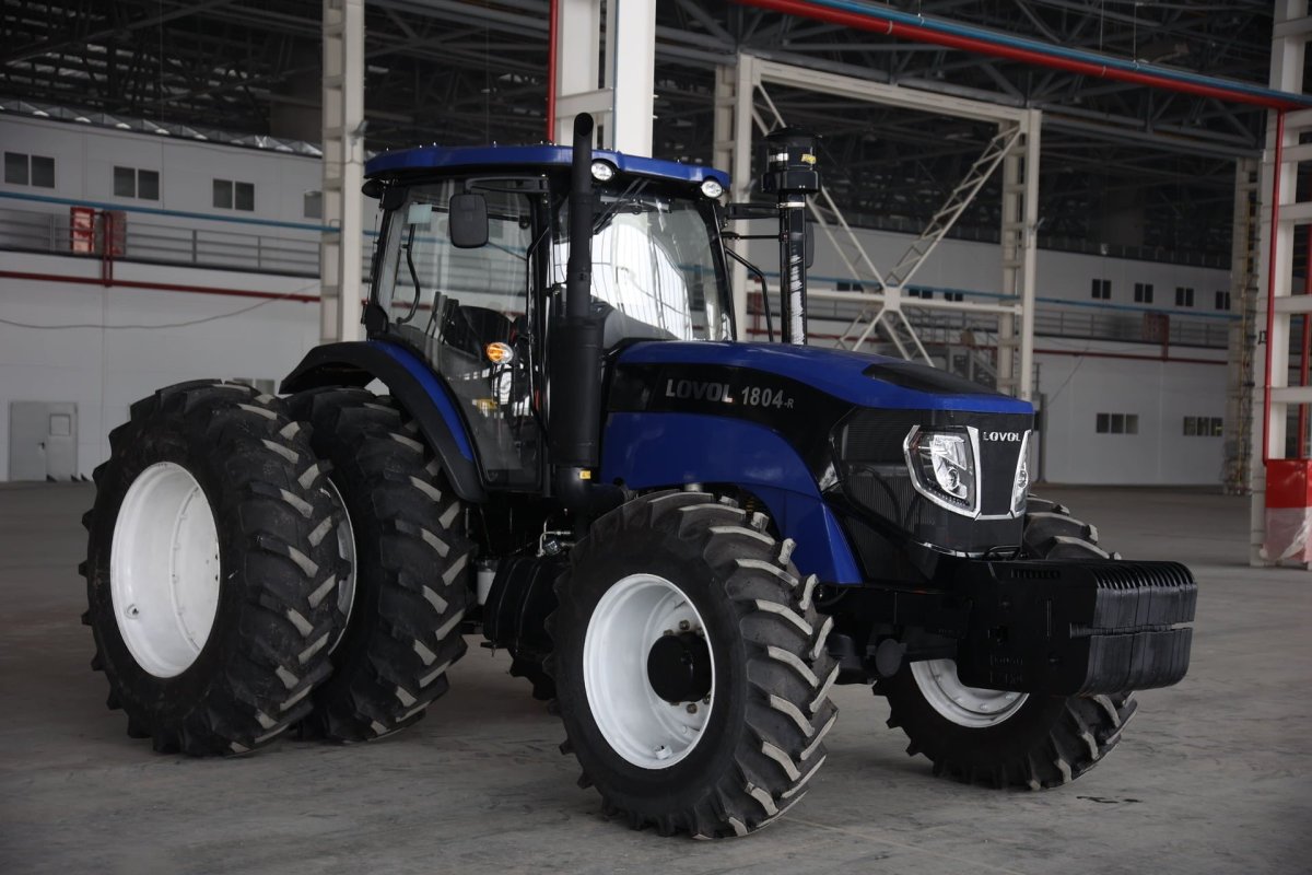 Трактор Lovol 2204