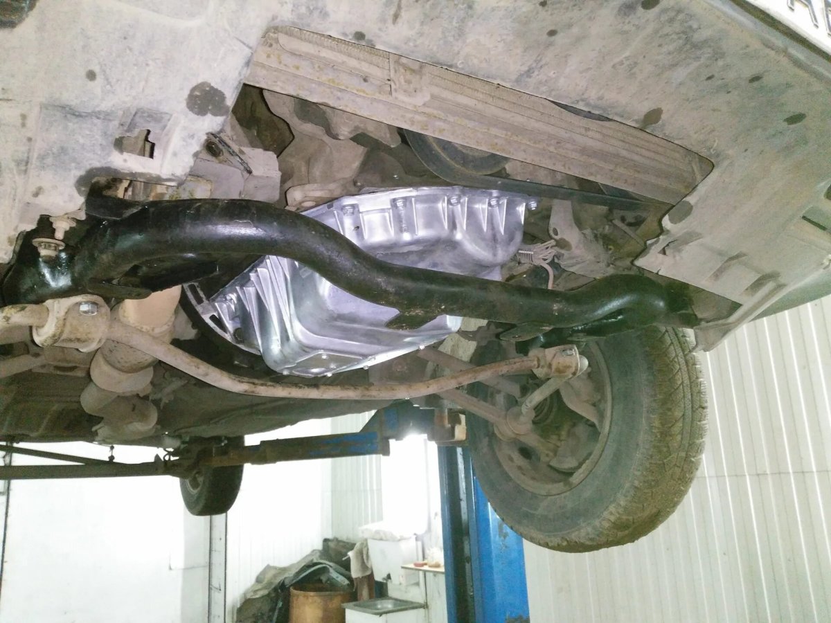 Москвич 2141 снизу