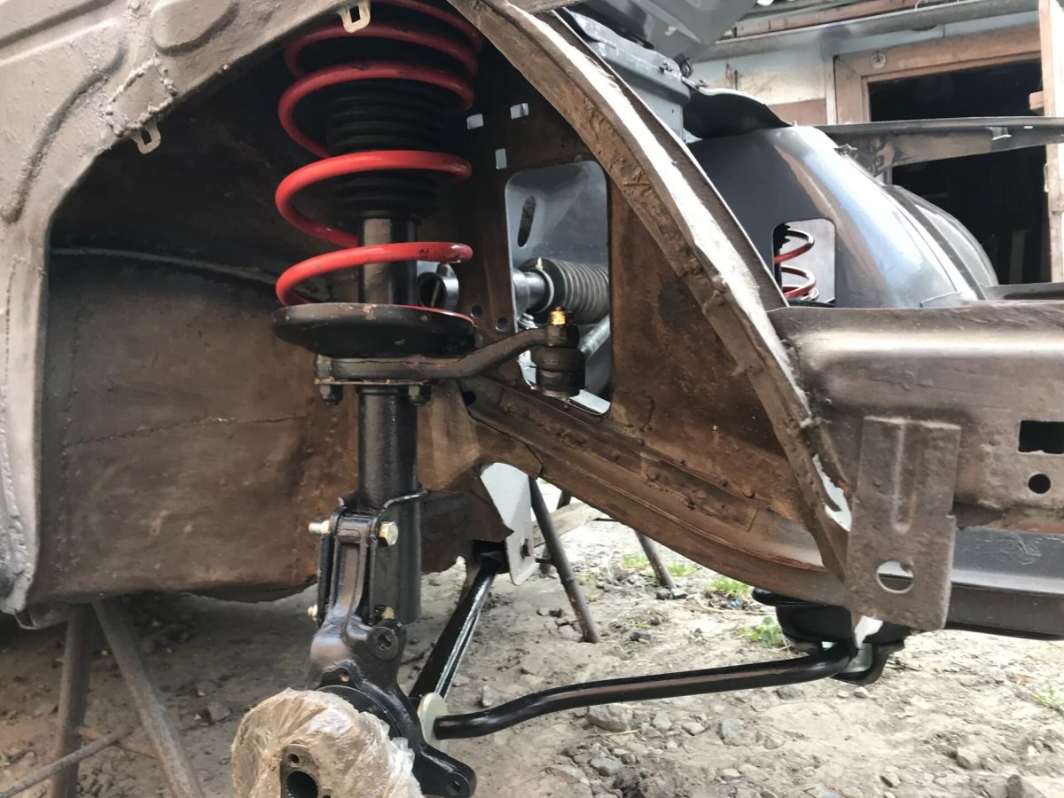 Задняя подвеска Москвич 2141