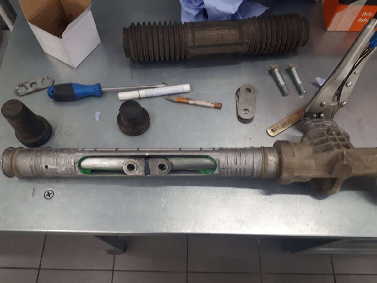 Рулевая рейка Калина 1 с электроусилителем