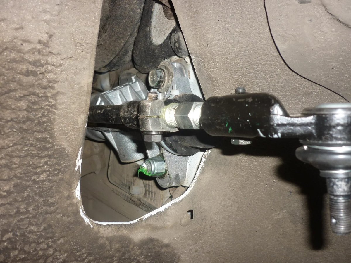 Рулевые наконечники Лада Гранта фл