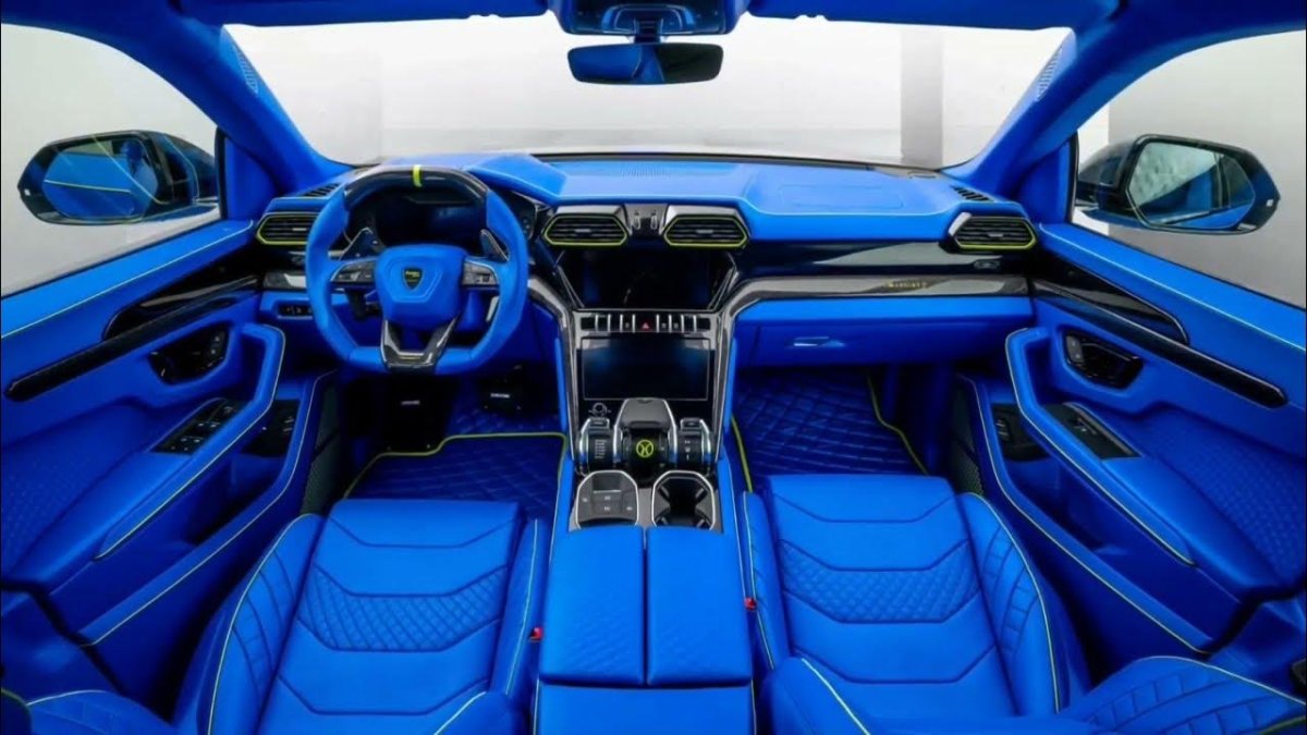 Lamborghini Urus Mansory venatus салон