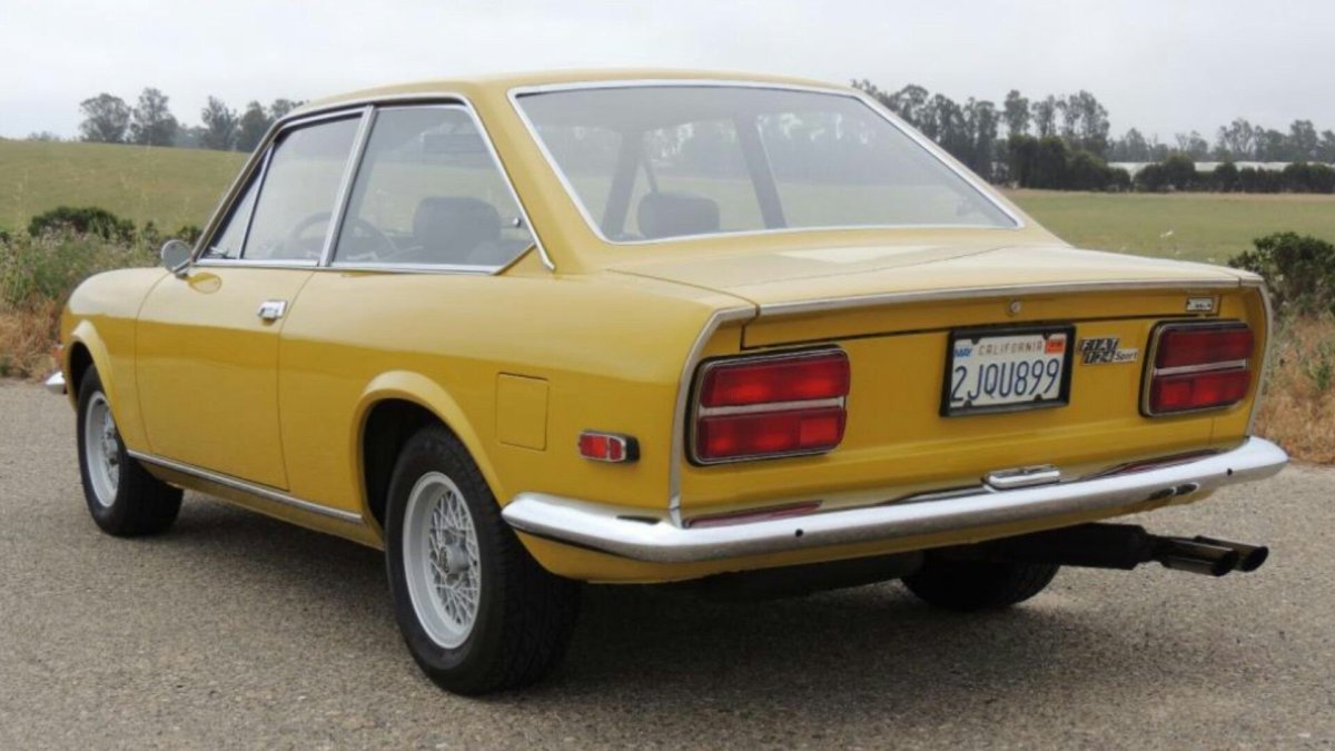 Фиат 124 купе