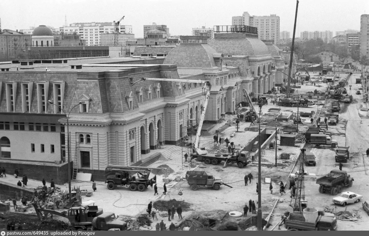 Москва площадь Павелецкого вокзала