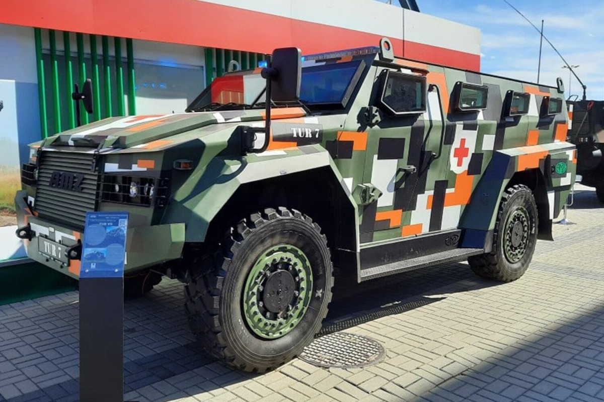 Бронированный автомобиль