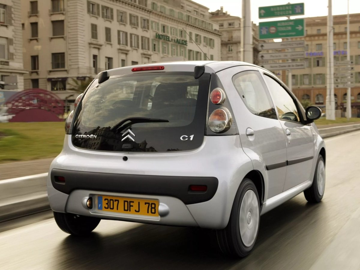 Citroen c1 поколения