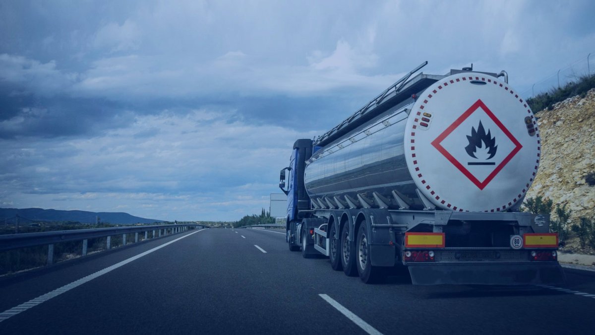 Автоперевозки опасных грузов