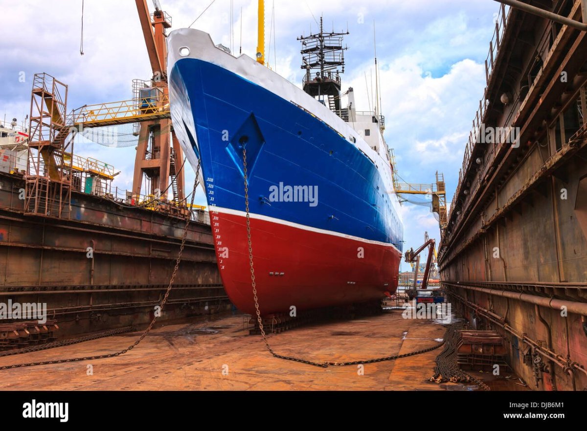 Судостроительный завод в Гданьске